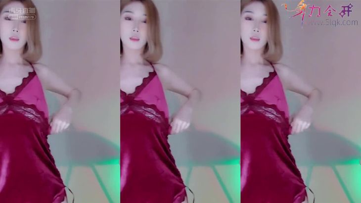 【虎牙一只嘉儿啦】抖动的身体热舞诱惑