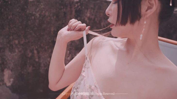 火辣靓女写真