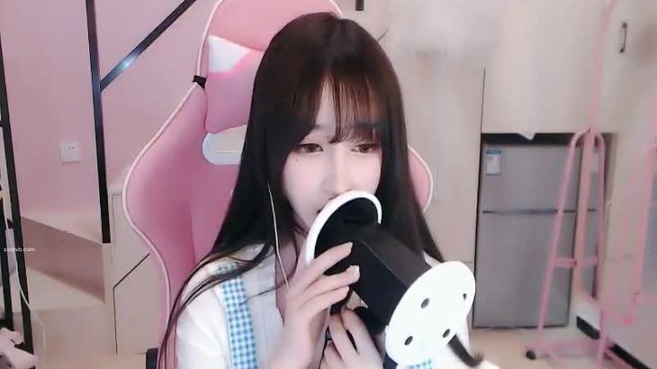 【尤猫醒醒ASMR】呻吟舔耳心跳诱惑