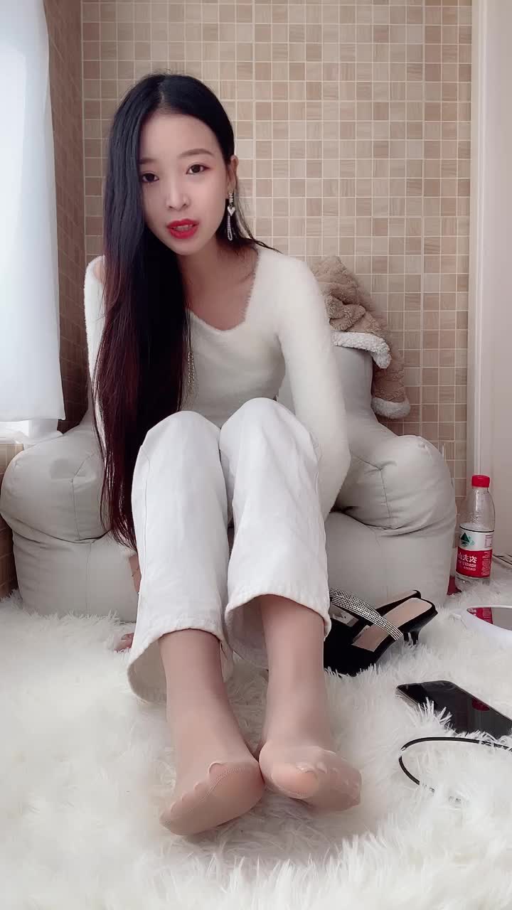 【易直播】各种丝姬小姐姐福利录制合集 39