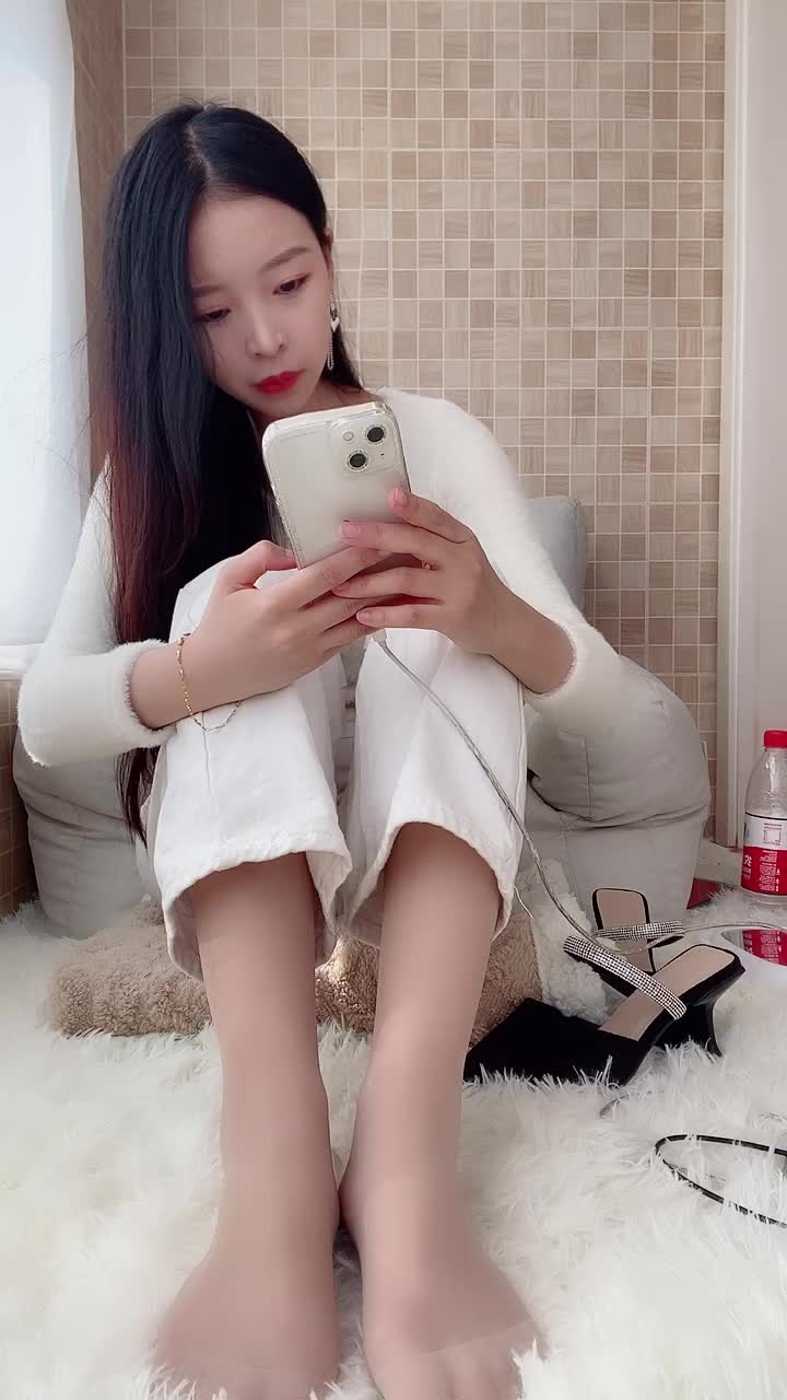 【易直播】各种丝姬小姐姐福利录制合集 25