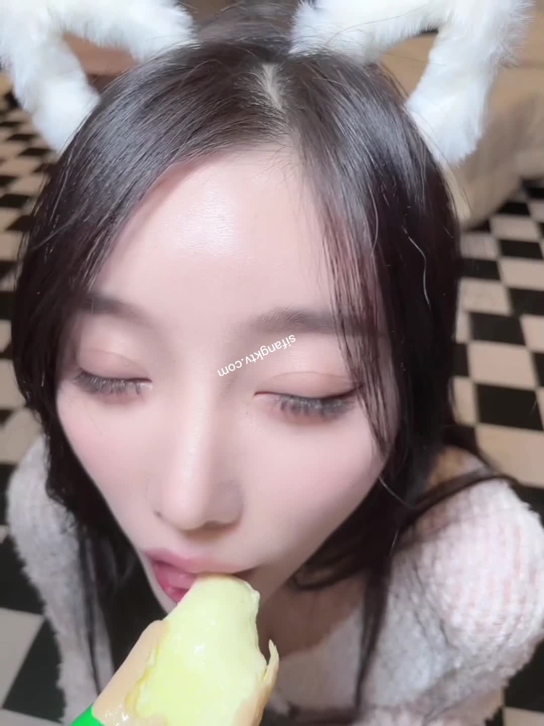 【杨晨晨】网红女神的粉丝福利 22