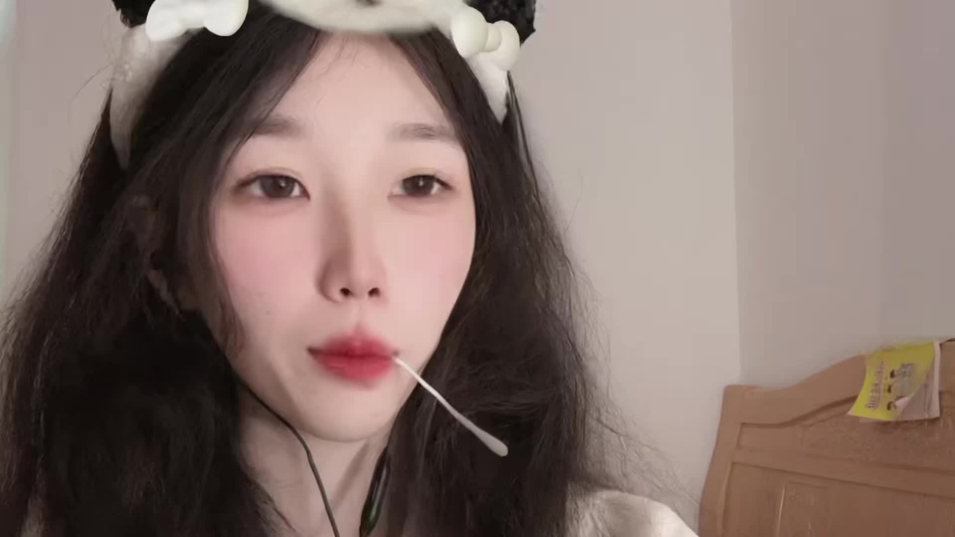 ASMR@抖音六六 粉丝群助眠付费视频合集 36