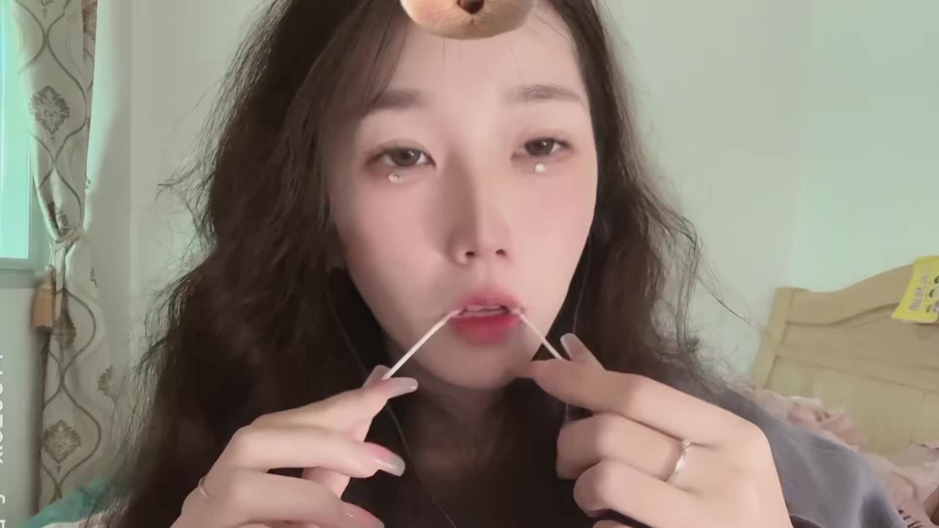 ASMR@抖音六六 粉丝群助眠付费视频合集 60