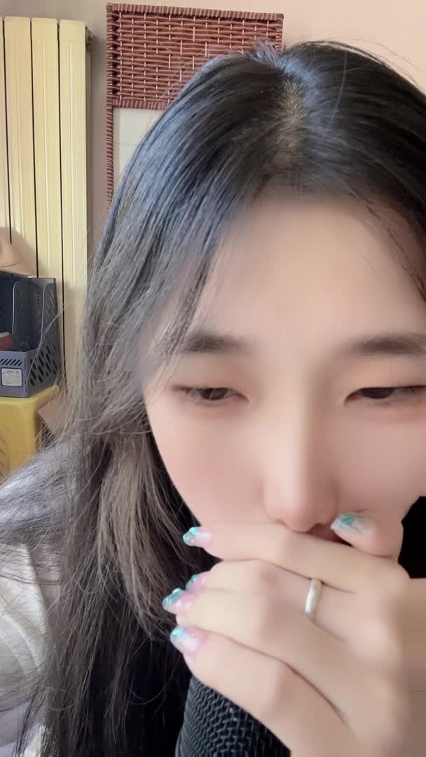 ASMR@抖音六六 粉丝群助眠付费视频合集 62
