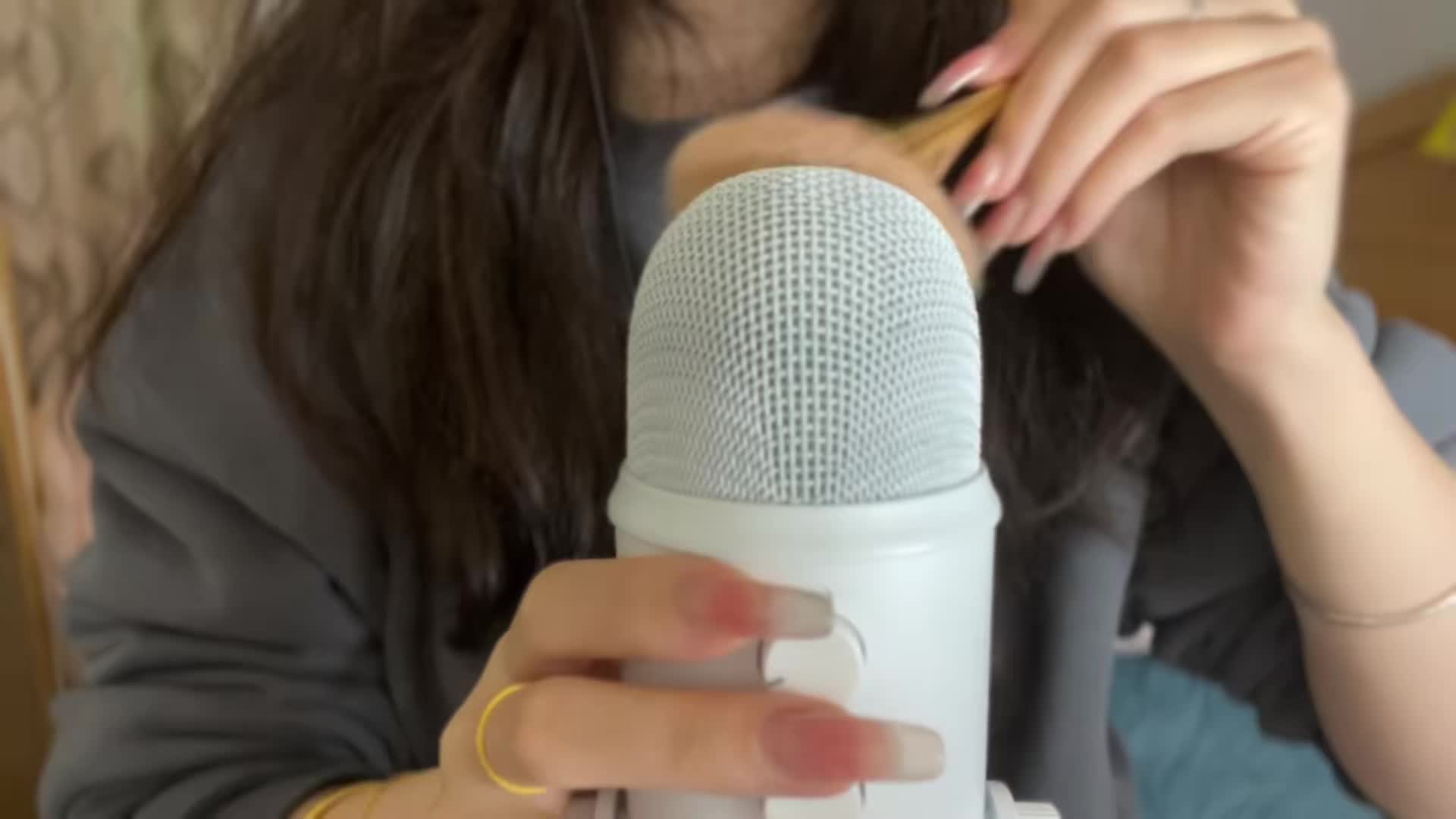 ASMR@抖音六六 粉丝群助眠付费视频合集 71