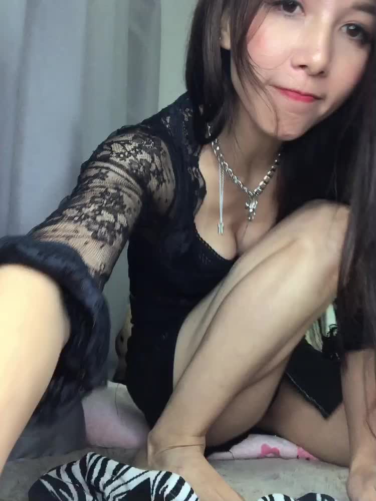 【万千丝姬】易直播极品丝姬小祖宗私拍合集 34