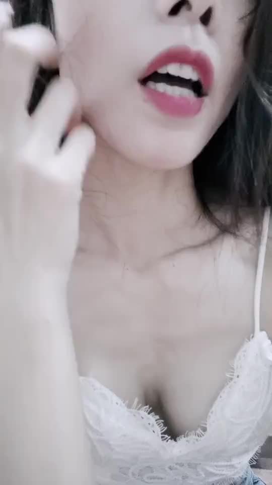 【万千丝姬】易直播极品丝姬小祖宗私拍合集 68