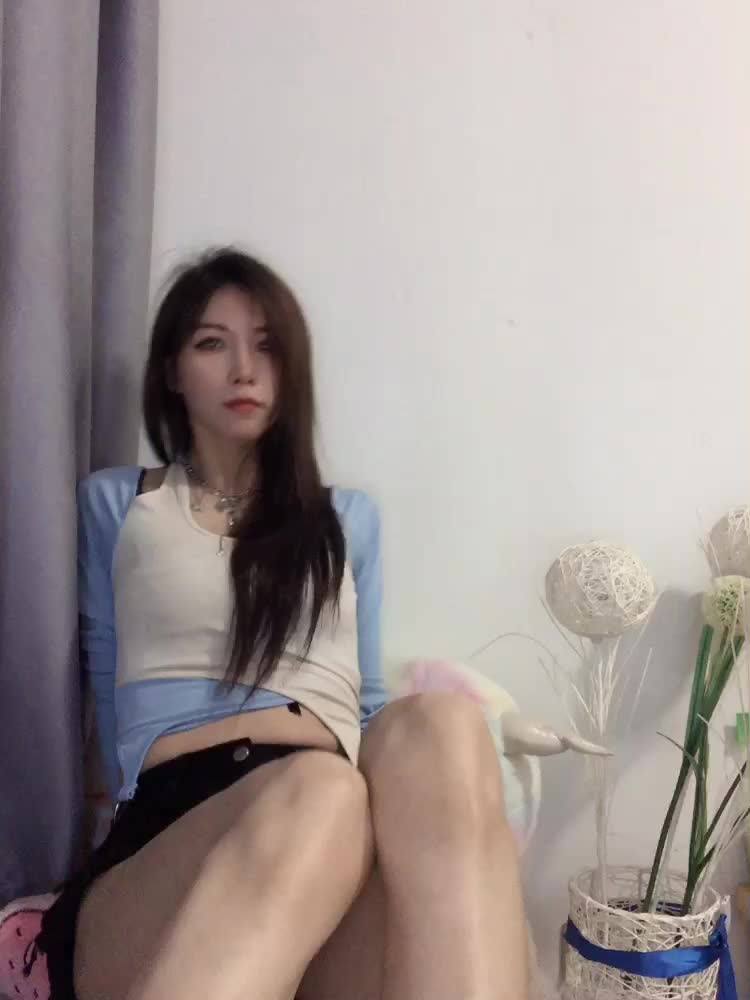 【万千丝姬】易直播极品丝姬小祖宗私拍合集 100