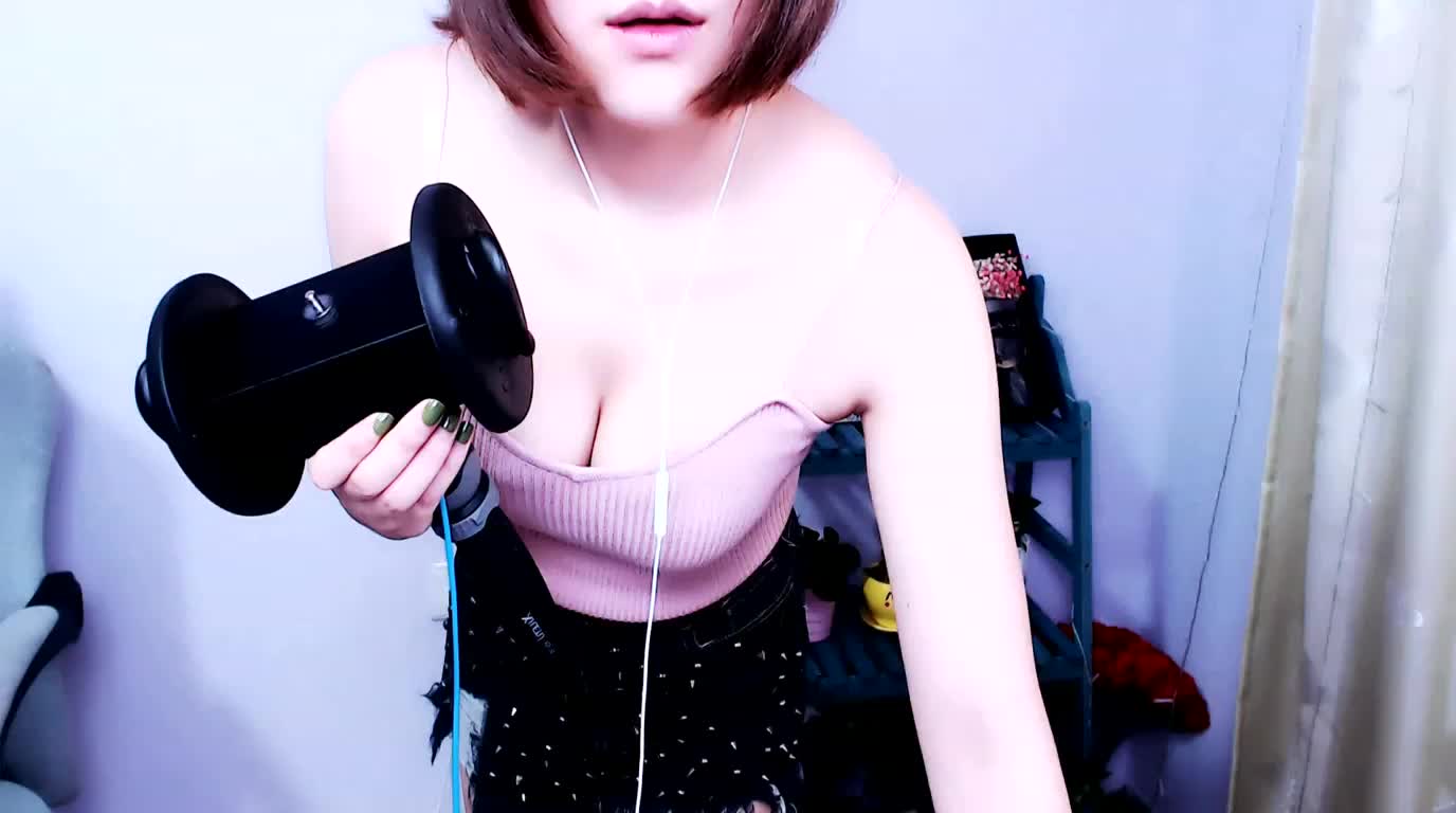 ASMR@波多曼妙小迷妹灵儿 办卡福利助眠视频 19