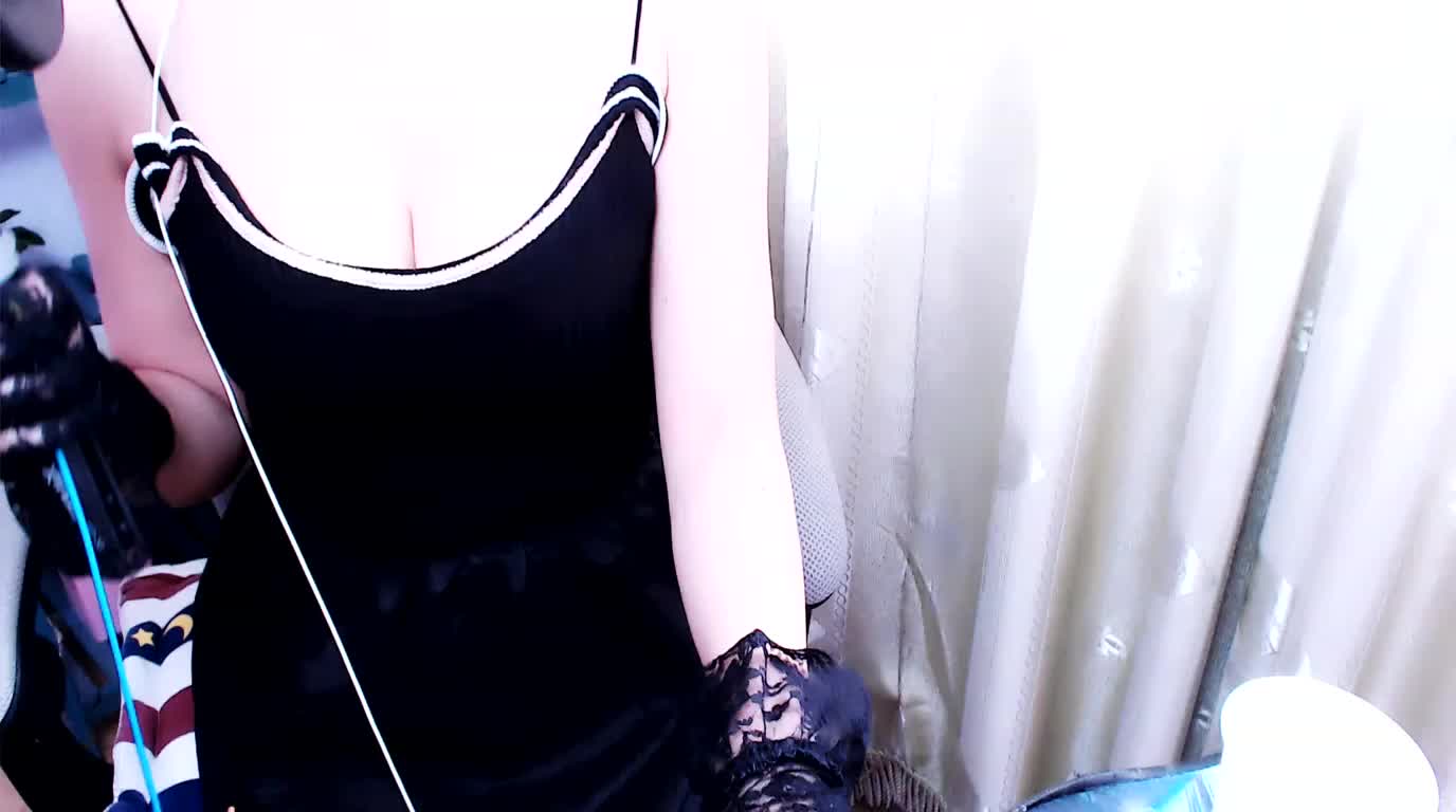 ASMR@波多曼妙小迷妹灵儿 办卡福利助眠视频 18
