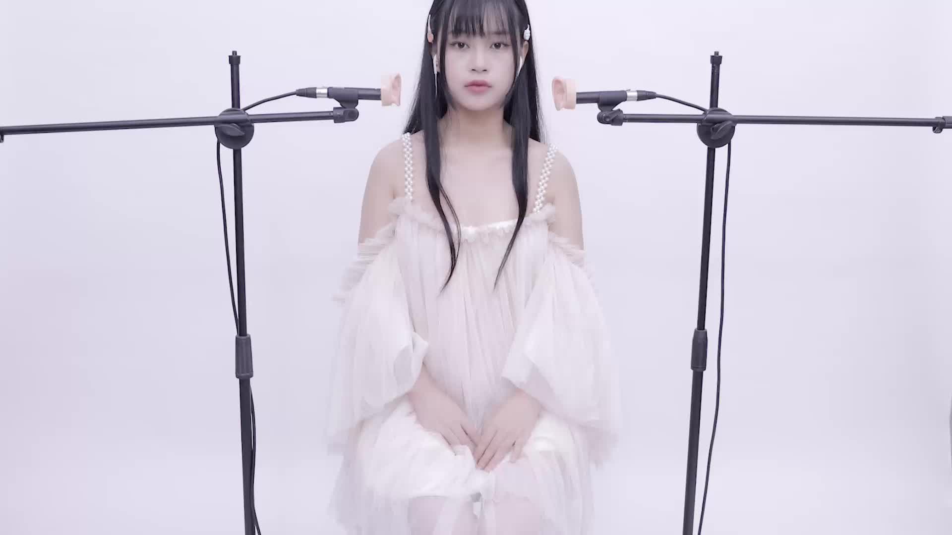 【精选助眠】晓美ASMR口腔音掏耳朵舒适舔耳享受 30