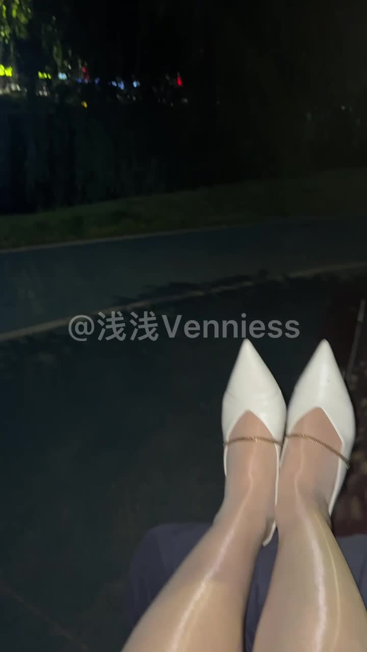 【万千丝姬】易直播林潇潇的丝丝福利集 18
