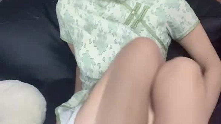 【易直播幸子睡不醒】高颜值丝姬模拟足系微信福利合集 15