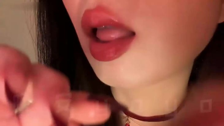 【晚安yoyo】ASMR口腔音舔耳身心放缓舒适助眠视频集 4