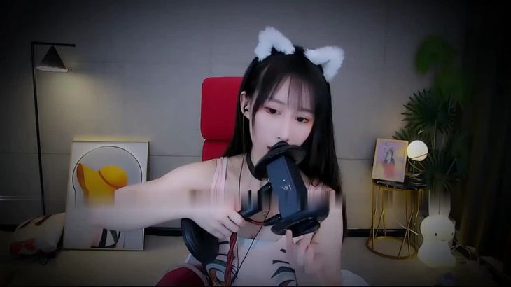 【阿稀稀大魔王ASMR】足控史莱姆摇水瓶弹舌口腔音触发音视频集 21